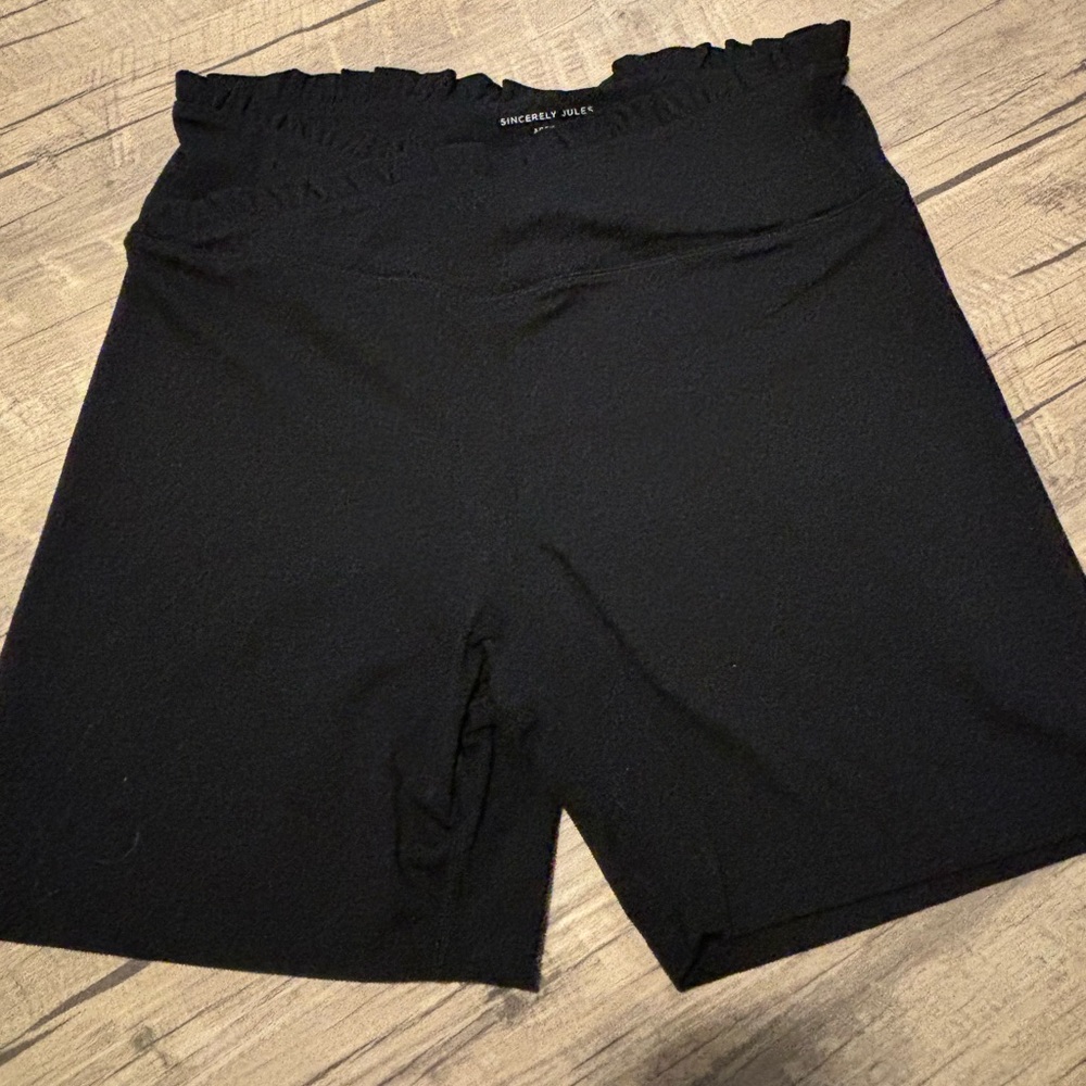 Sincerely Jules biker shorts.